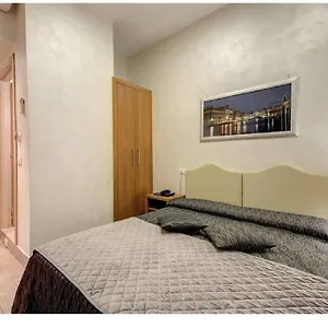 Collina Hotel