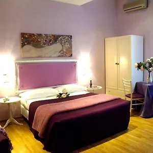 2* Hotel Margaret